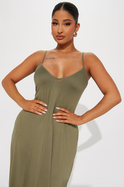 https://cdn.shopify.com/s/files/1/0293/9277/files/01-22-24_S2_12_DX3021_Olive_CZ_AC_10-48-00_10121_PXF.jpg?v=1706207499&with=400&height=600