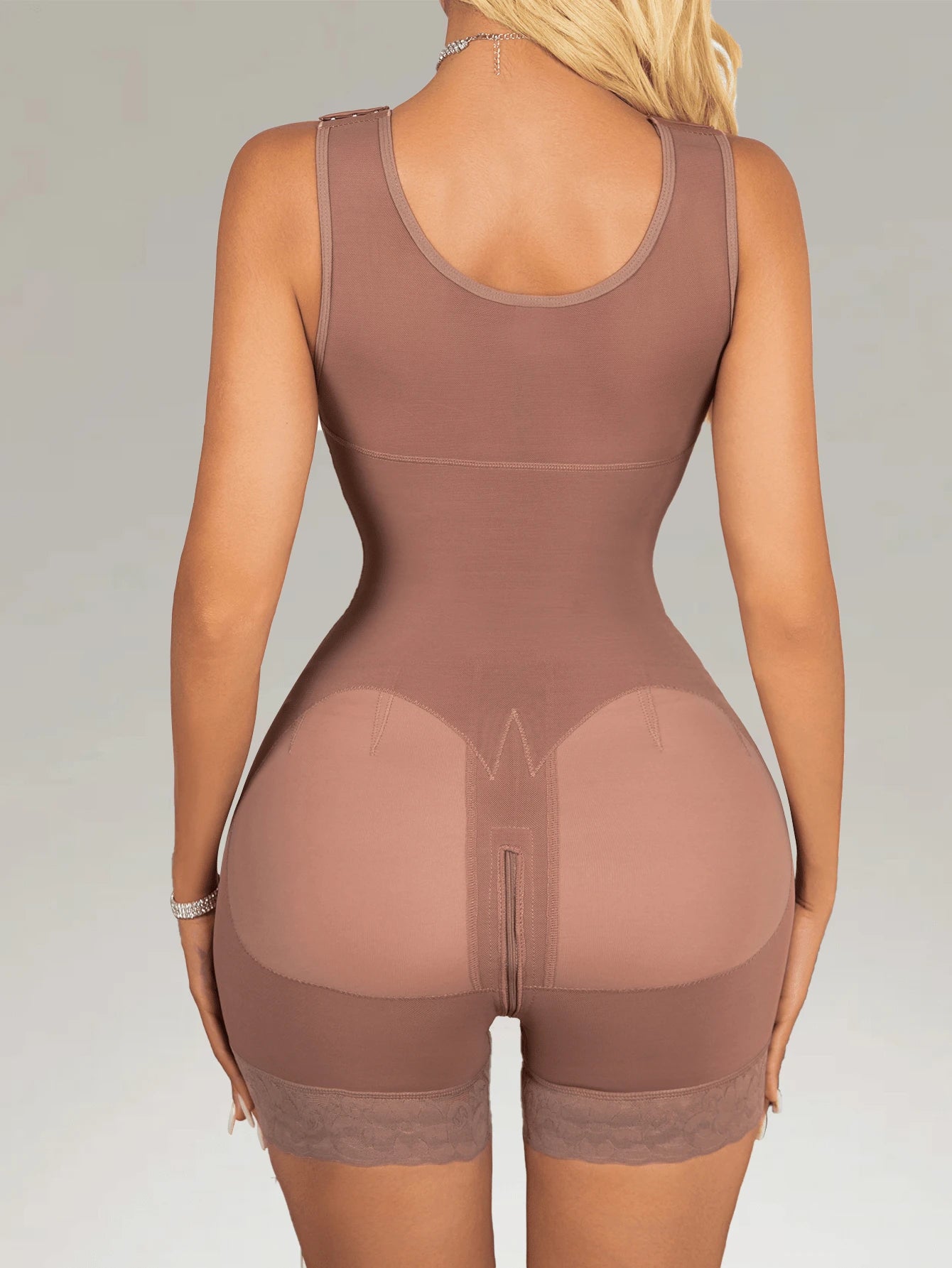 //img.ltwebstatic.com/v4/p/spmp/2026/01/12/7c/1768204310635f0597741f5f875f8ecf63ad431743_thumbnail_900x.webp